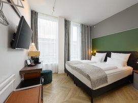 2 Tage Kurzurlaub mit Frühstück im Flightgate Munich Airport Hotel, a member of Radisson Individuals
