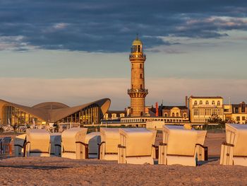Wind & Meer in Warnemünde genießen