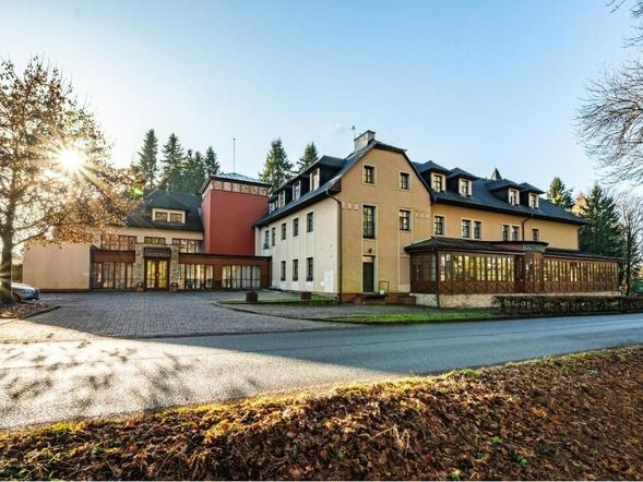 Wellness & Golf Hotel Morris 