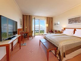 2 Tage im ATLANTIC Hotel Wilhelmshaven mit Frühstück