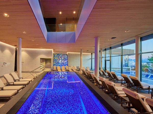 Therme Lindau und die historische Altstadt Wangen Frühstück