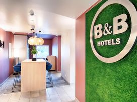 2 Tage Kurzurlaub mit Frühstück im B&B Hotel Wiesbaden-Hbf
