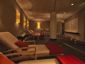 2 Tage Erholung und Luxus in der Landeshauptstadt