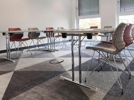 2 Tage mit Frühstück im Holiday Inn Express Wiesbaden