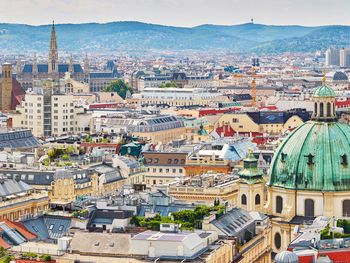 Schloss Schönbrunn Konzert mit Hotel in Wien