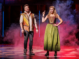 &JULIA - Das Pop-Musical mit Ticket und Hotel