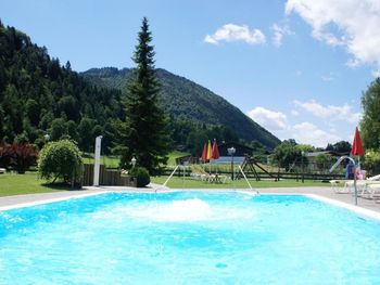 Bild 10 von 16