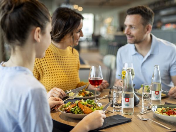 Familienzeit im Salzburger Land: Spiel, Spaß und Berge I 8 Tage Jufa Hotel Werfenweng inkl. Halbpension