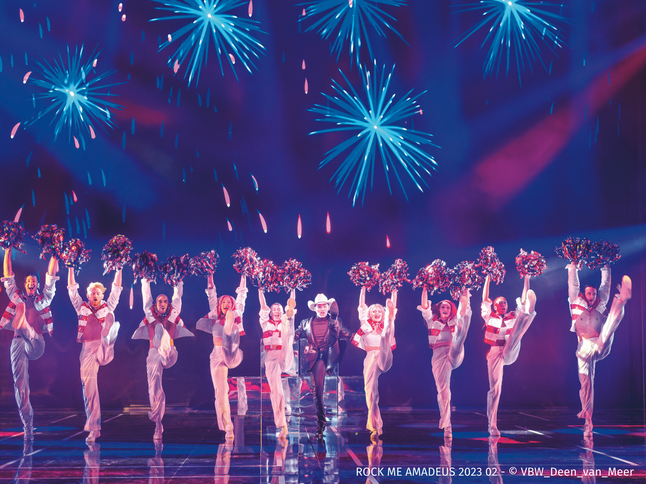 ROCK ME AMADEUS - DAS FALCO MUSICAL mit Hotel