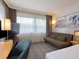 2 Tage mit Frühstück im Hotel Novotel Aachen City