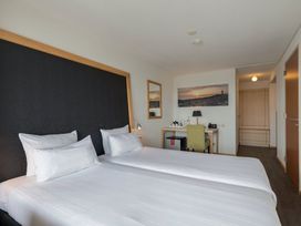 5 Tage im Leonardo Hotel IJmuiden mit Frühstück