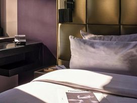 2 Tage Entspannung am Main im Roomers Hotel Frankfurt