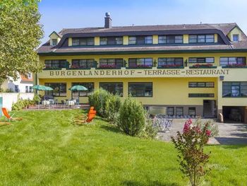 3 Tage Kurzurlaub mit Frühstück in {cityName}