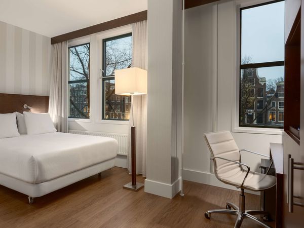 9 Tage in der malerischen Stadt Amsterdam Hotel NH City Centre Amsterdam, Nordholland (Noord-Holland)