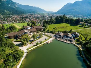 Alpenflair in Garmisch-Partenkirchen: 6+1 Nacht