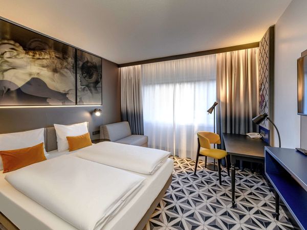 Münster und Bächle - 2 Tage Freiburg im Breisgau Mercure Hotel Freiburg Am Münster, Baden-Württemberg