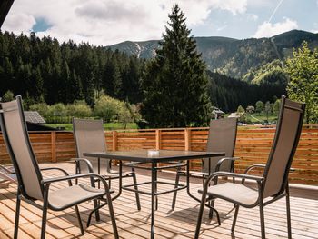 8 Tage Deluxe-Lodge im malerischen Naturparadies