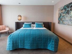 7 Tage in der größten Einkaufsstadt des Ostens