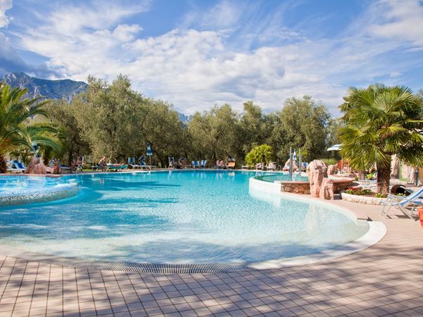 4 Tage Kurz mal weg an den Gardasee – Hotel San Carlo in Malcesine, Venetien inkl. Frühstück