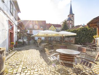 2 Entspannungstage am Main, nahe Würzburg