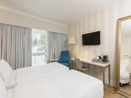 2 Tage im Hotel NH Hamburg Mitte mit Frühstück