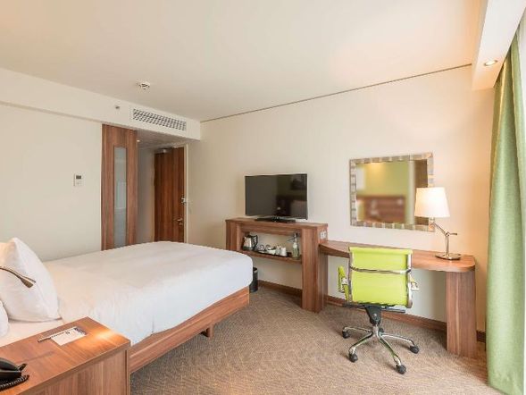 Hampton by Hilton Hamburg City Centre Hotel