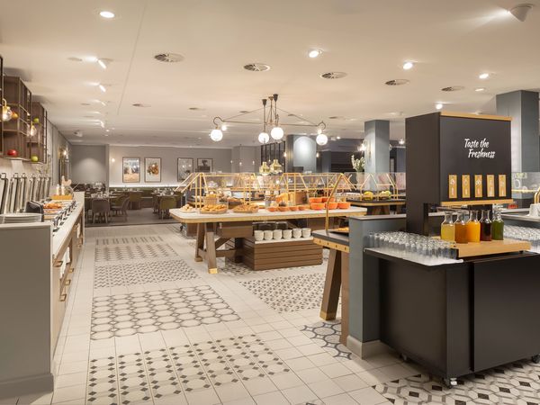 Shoppingstadt Düsseldorf: 2 Tage inklusive Parkplatz Frühstück