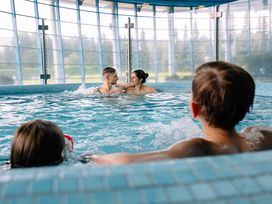 4 Tage Familienkurztrip mit Badespaß im H2Oberhof