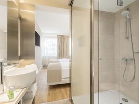 2 Tage im Hotel NH Hamburg Mitte mit Frühstück