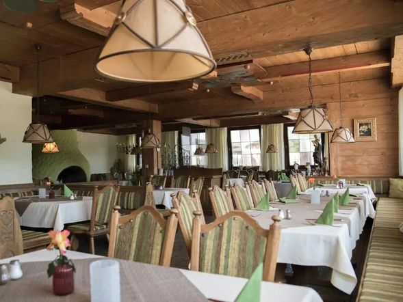 Raucherhansl Hotel Landgasthof