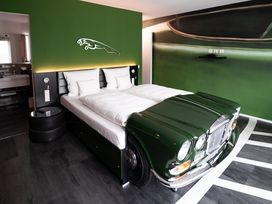 Automobile Museumstour mit Motorworld Region Stuttgart