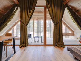 3 Tage - Wellness & Genuss für Zwei - Luxusmomente zwischen Weinbergen und Karst