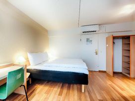 6 Tage Düsseldorf entdecken mit mit Frühstück