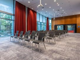 2 Tage im Radisson Blu Hotel, Frankfurt 