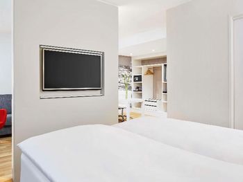 5 Tage im NH Collection Hamburg City mit Frühstück