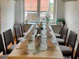 Shopping und Burggeflüster im Wieslauftal / 3 Tage in der Region Stuttgart