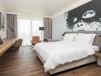 4 Tage im Radisson Blu Hotel Cologne 