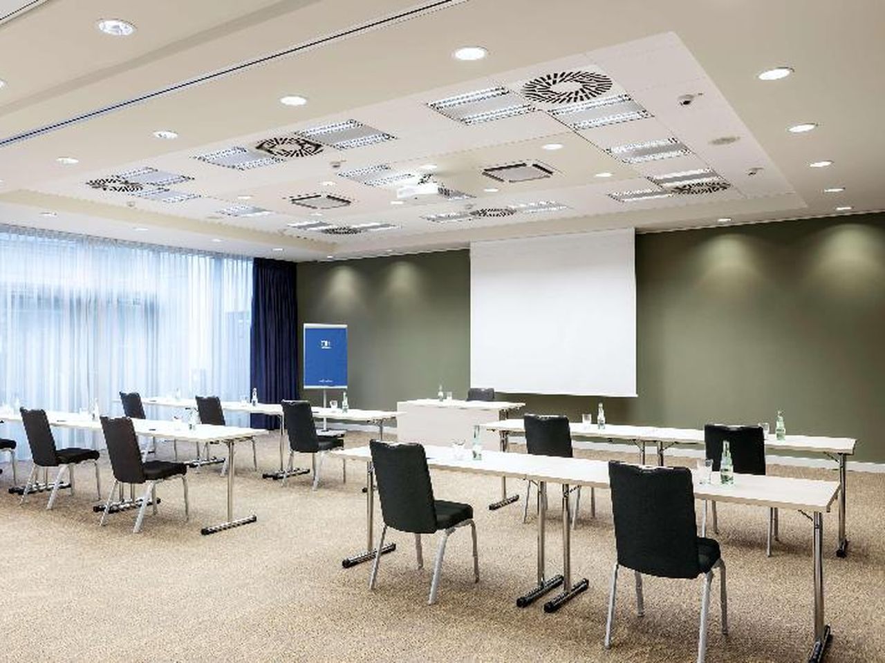 5 Tage im NH Köln Altstadt Hotel 