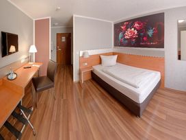 2 Tage im Attimo Hotel - Stuttgart 