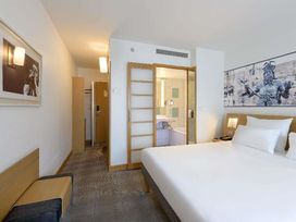 2 Tage mit Frühstück im Hotel Novotel Aachen City