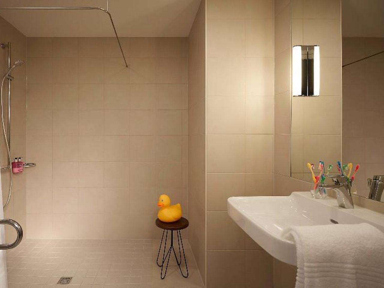 5 Tage im Moxy Berlin Ostbahnhof 