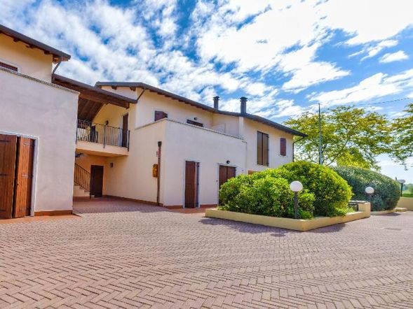 Golf Residence