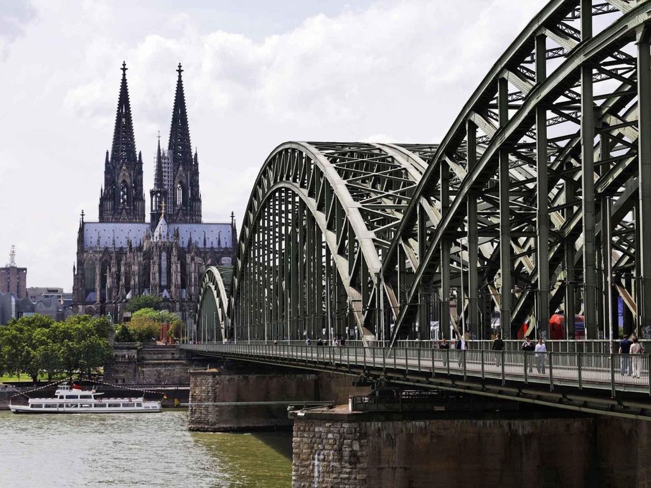 6 Tage in der schönen Domstadt Köln mit Frühstück