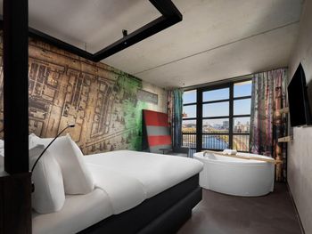 2 Tage Kurzurlaub mit Frühstück im Inntel Hotels Amsterdam Landmark