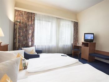 Zentrale Lage - 2 Tage mitten in Düsseldorf