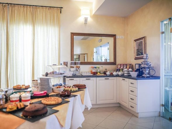 Borgo dei Poeti Romantik Hotel