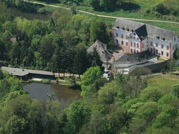 Burg Romantik für 2 am Sauer-Ufer