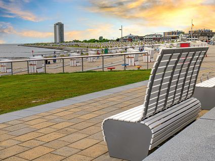 9 Tage Urlaub mit Frühstück im Hafen Busum