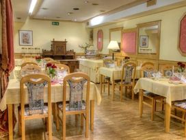 3 Tage Kurzurlaub mit Frühstück in {cityName}