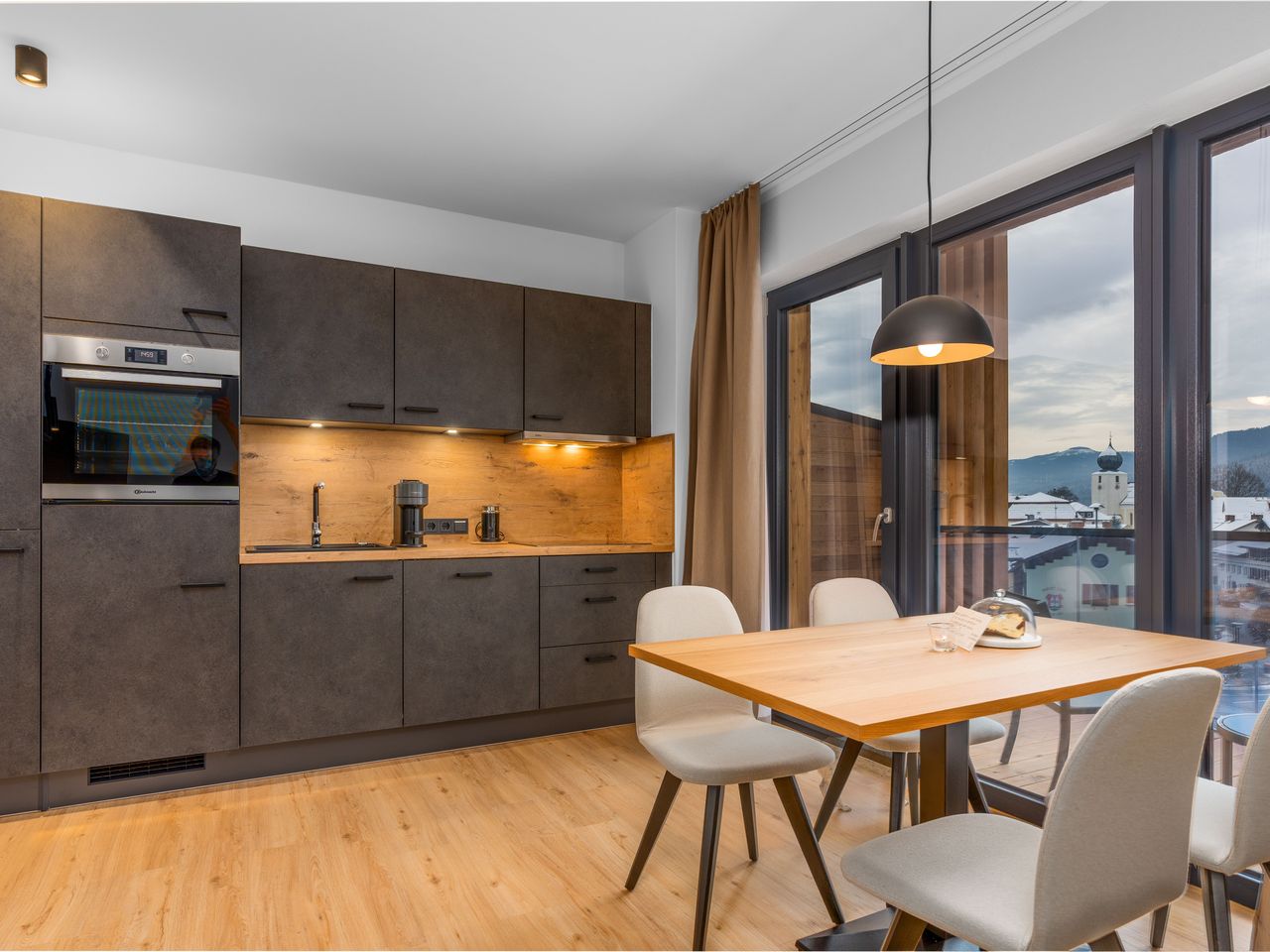 DELUXE DESIGN Apartment